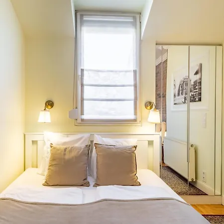 Elegant Haven - Contemporary Design And Heritage Vibes *